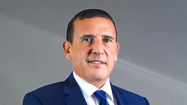 حسام الشاعر: متفائلون بالتغلب على معوقات التنمية السياحية ومضاعفة الأعداد أكد حسام الشاعر رئيس الإتحاد المصرى للغرف السياحية أن الإجتماع الذي عقده