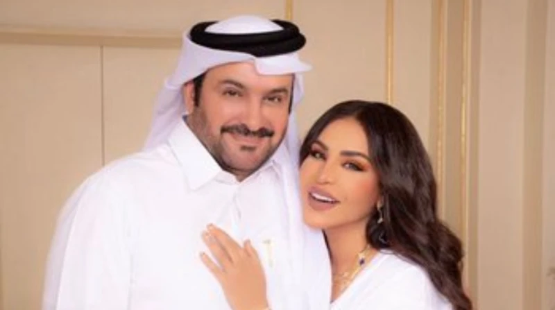 زوج أحلام الشامسي عن شائعات انفصالهما: لا يفرقنا إلا الموت رد مبارك الهاجري، زوجة المطربة أحلام الشامسي، على شائعات انفصالهما، التي جرى تداولها في