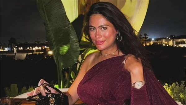 لوك جديد.. هاجر أحمد تثير إعجاب جمهورها شاهدشاركت الفنانة هاجر أحمد، متابعيها بصور جديدة لها عبر حسابها الشخصي على موقع تبادل الصور والفيديوهات