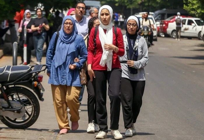 بعد تعديل درجات الفيزياء، حملة طلابية لتصحيح خطأ في امتحان الأحياء بعد قرار تعديل نتيجة امتحان مادة الفيزياء لبعض طلاب الثانوية العامة 2024، تشهد