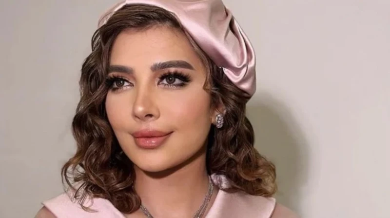 أيقونة الشرق.. صورة أصالة نصري في تايم سكوير زينت صورة بالحجم الكبير للمطربة أصالة نصري، ساحة ميدان تايمز سكوير الشهير بالولايات المتحدة الأمريكية.وأعادت النجمة السورية، منشورا لمن