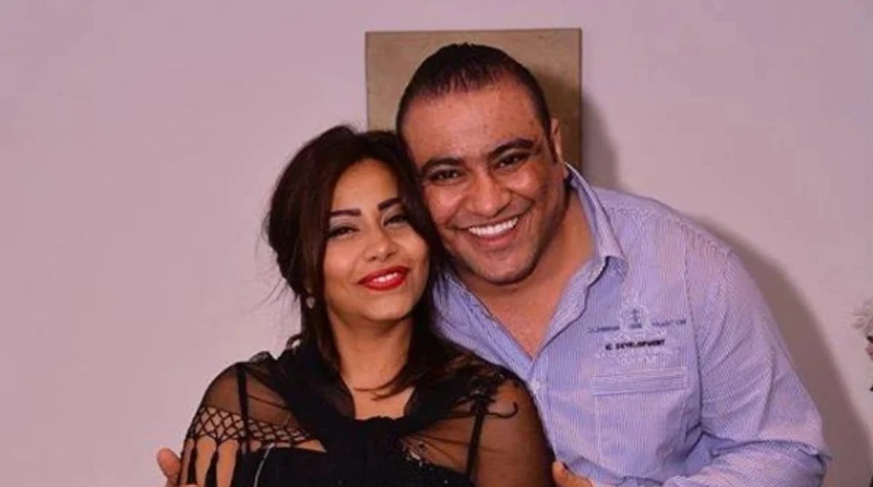 شقيق شيرين عبدالوهاب يدعمها بعد إطلاقها أغنيتين: أيوه كده دعم محمد عبد الوهاب، شقيقته شيرين، بعد إطلاق أولى أغانيها التي تحمل عنوان بتمنى أنساك، وإللي يقابل حبيبي، في الساعات الأول