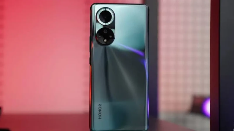 بمواصفات خيالية.. تعرف على سعر ومواصفات هاتف 50أعلنت شركة هونر عن هاتفها الجديد، 50، والذي يعتبر الأول من نوعه الذي يأتي مدعوم بالكامل بخدمات جوجل