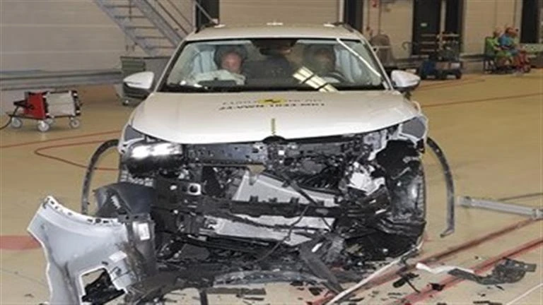 بالفيديو.. فولكس فاجن تيجوان تدخل اختبار حوادث وتخرج ب5 نجوم سيارات شاهد المقال التالي من صحافة مصر عن بالفيديو فولكس فاجن تيجوان تدخل اختبار حوادث