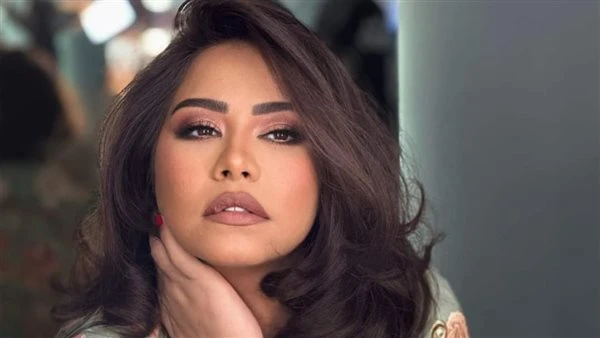 بعد أزمة حسام حبيب.. شيرين عبد الوهاب تستعد لطرح ألبوم جديدتواصل النجمة شيرين عبد الوهاب، التحضيرات الأخيرة لطرح ألبومها الجديد خلال أيام قليلة، الذي يحمل الكثير من المفاجآت، ستعلن