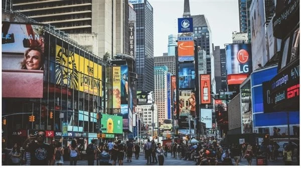 دراسة حديثة: 59 من الأمريكيين يعتقدون خطأ أن الولايات المتحدة في حالة ركودظل الاقتصاد الأميركي قويا بشكل ملحوظ حتى في ظل التضخم المستمر وارتفاع أسعار