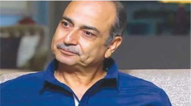 مسلسل وفيلم.. أحمد كمال يكشف آخر أعماله الفنية (خاص) كشف الفنان أحمد كمال عودته للساحة الفنية بقوة، وذلك من خلال فيلم ومسلسل يشارك في بطولتهما.وقال