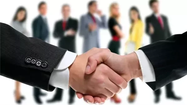 وظائف ذهبية.. فرص عمل جديدة برواتب مميزة تفاصيليسعي الكثير من الشباب إلي البحث عن فرص عمل جيدة توفر لهم راتب مادي ثابت وأيضا وظائف تتناسب مع المؤهلات