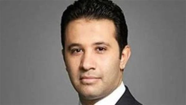 عمرو خليل يتعرض لعملية نصب واحتيالأعلن الإعلامي عمرو خليل، تعرضه لعملية نصب كبيرة من خلال شخص ما أوهمه انه يجمع تبرعات لسيدة مريضة بأورام مخ.وكتب