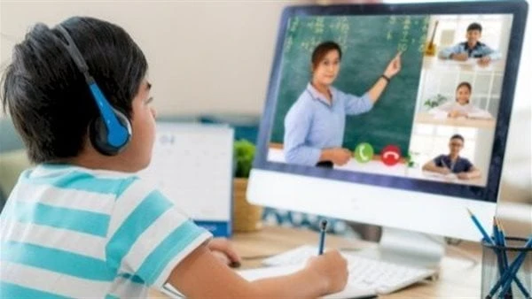 تعليم البرلمان: أزمة كورونا أنتجت طلاب في منتهى الضعف (فيديو)حذرت النائبة جيهان البيومي، عضو لجنة التعليم بمجلس النواب، من أزمة الكيانات الوهمية، في