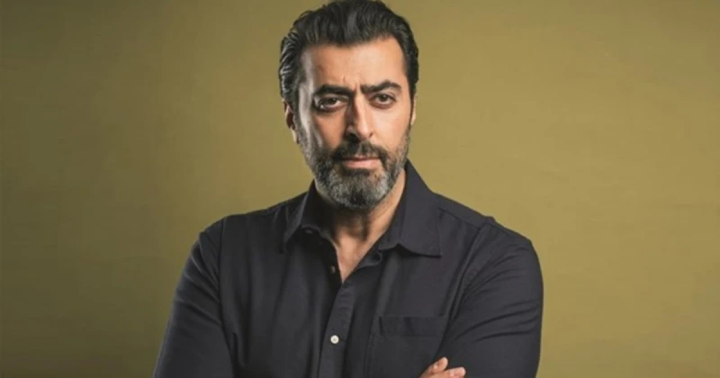 باسم ياخور ينتقد اللاجئ السوري بشدة.. والشامي يرد عليه ويتراجع! تعرف على التالي باسم ياخور ينتقد اللاجئ السوري بشدة.. والشامي يرد عليه ويتراجع!،