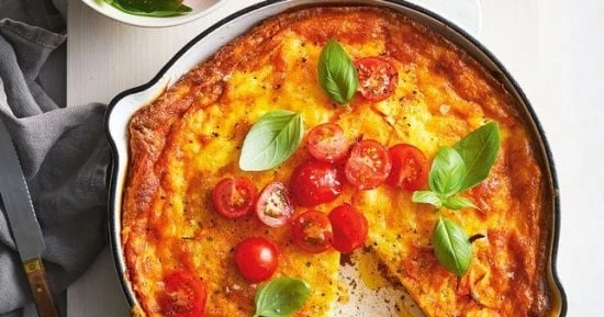 فطيرة اللازانيا من المعجنات سريعة التحضير المقربة للصغار والكبار، يمكن تحضيرها بأكثر من حشو على حسب الرغبة، إليك طريقة عمل فطيرة اللازانيا بمكونات