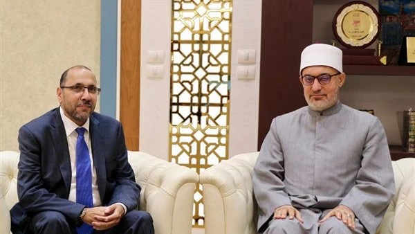 المفتي يستقبل نائب رئيس مجلس الإفتاء السويدي لبحث سبل تعزيز التعاون المشتركاستقبل الدكتور نظير عياد -مفتي الجمهورية، رئيس الأمانة العامة لدور وهيئات الإفتاء في العالم- الشيخ حسان م