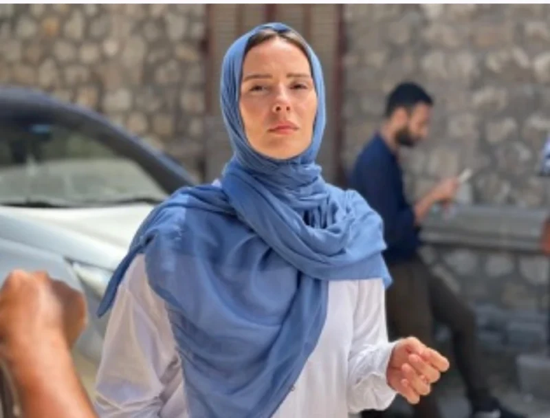 إيمان العاصي تتصدر تريند محرك البحث جوجل وتشعل مواقع التواصل الاجتماعىتصدرت النجمة إيمان العاصي تريند محرك البحث جوجل خلال الساعات القليلة الماضية،