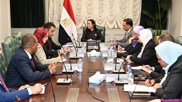 التضامن تدرس ضم القومي ل ذوي الإعاقة للمجموعة الوزارية للتنمية البشريةاستقبلت الدكتورة مايا مرسى وزيرة التضامن الاجتماعي، الدكتورة إيمان كريم المشرف