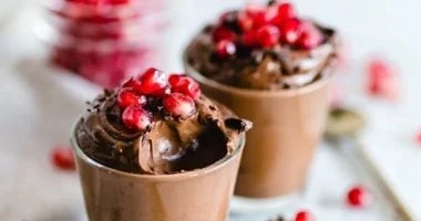 طريقة عمل بودنج الكاكاو بخطوات بسيطة.. بدون فرن أو بيض المرأة والمنوعات شاهد المقال التالي من صحافة مصر عن طريقة عمل بودنج الكاكاو بخطوات بسيطة بدون فرن أو بيض، عند ارتفاع درجات ال