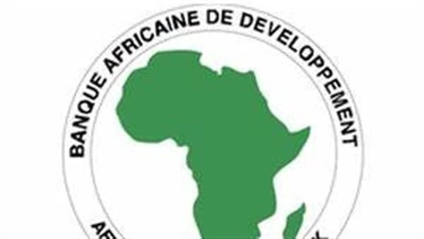 أفريكسيم بنك والتنمية الأوغندي يوقعان اتفاقية لتمويل إعداد المشروعات وقع البنك الأفريقي للتصدير والاستيراد (أفريكسيم بنك) وبنك التنمية الأوغندي