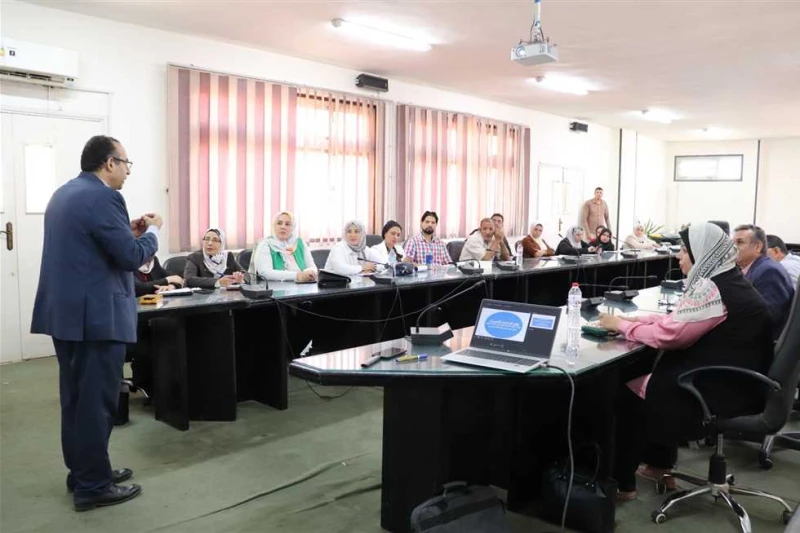 إطلاق أولى دورات الإرشاد الأكاديمي والنفسي لأعضاء التدريس بجامعة بنها أعلن الدكتور ناصر الجيزاوى رئيس جامعة بنها اليوم السبت، أن مركز تنمية قدرات