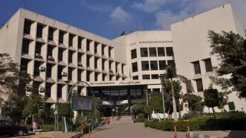 تنسيق الجامعات 2024.. تفاصيل البرامج الدراسية بإعلام القاهرةتفاصيل برامج كلية الإعلام 2024.. كثير من الطلاب يبحثون عن تفاصيل برامج كلية الإعلام جامعة