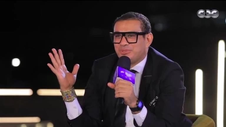 محمود الليثي: عامل أغنية للرئيس اسمها جنة جنة.. خلى مصر جنة (فيديو) محمود الليثي: عامل أغنية للرئيس اسمها جنة جنة.. خلى مصر جنة (فيديو) تعرف على