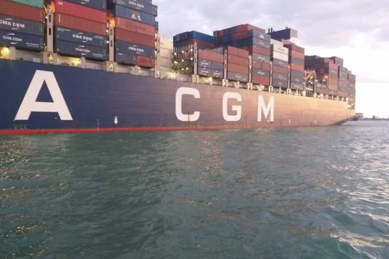 نائب وزير النقل: إتمام جميع المحطات متعددة الأغراض بالموانئ بنهاية 2025 قال اللواء أحمد حواش، رئيس هيئة ميناء الاسكندرية، أنه يتم التفاوض مع إحدي