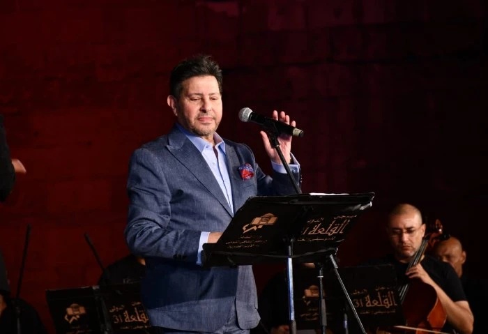الليلة، هاني شاكر يفاجئ جمهوره بأحدث أغانيه في مهرجان القلعة في إطار سلسلة حفلات مهرجان القلعة في دورته ال 32، الذي تنظمه دار الأوبرا المصرية، برئاسة
