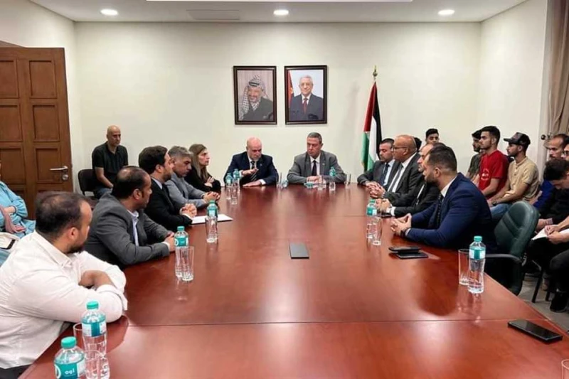 قاضي قضاة فلسطين يلتقي ممثلي طلبة بلاده الدارسين في جامعة الأزهر التقي قاضي قضاة فلسطين، مستشار الرئيس للشؤون الدينية والعلاقات الإسلامية محمود