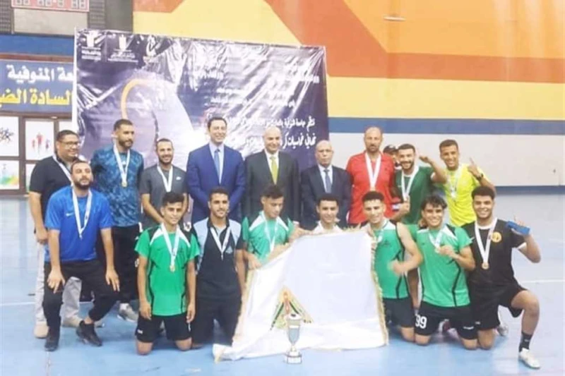 دورة الشهيد الرفاعي.. بنها تحصد المركز الأول في خماسي دوري الجامعات فاز منتخب الجامعة لخماسي كرة القدم، بالمركز الأول، على مستوى الجامعات المصرية في