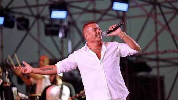 عمرو دياب يوجه الشكر للشركة المتحدة خلال حفل مهرجان العلمين حرص الفنان عمرو دياب خلال حفله المقام في مدينة العلمين حاليا ، علي توجيه الشكر للشركة