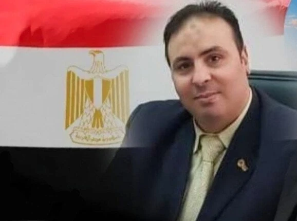 تجديد الثقة للدكتور زينهم مجد رئيسا لقسم الجغرافيا في آداب كفر الشيخأصدر الدكتور عبد الرازق دسوقي، رئيس جامعة كفر الشيخ، قرارا رقم 1267 لسنة 2024 م،