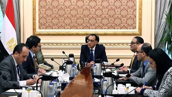 مدبولي يستعرض مع أحمد هنو الرؤية المقترحة لتعزيز الاستثمار الثقافياجتمع اليوم الدكتور مصطفى مدبولي، رئيس مجلس الوزراء، بالدكتور أحمد فؤاد هنو، وزير