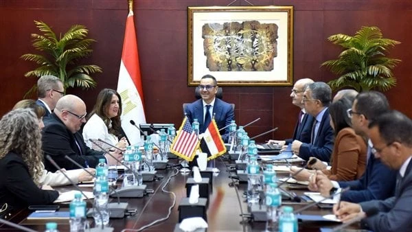الاستثمار: ارتفاع معدلات التجارة البينية المشتركة بين مصر وأمريكا خلال الفترة المقبلةاستقبل المهندس حسن الخطيب وزير الاستثمار والتجارة الخارجية السفيرة هيرو مصطفى غارغ سفيرة الولاي
