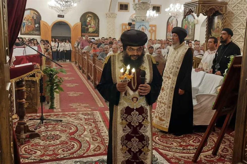 الأنبا إيلاريون أسقف البحر الأحمر يشارك في نهضة العذراء مريم بإسنا جنوب الأقصر شارك نيافة الأنبا إيلاريون أسقف البحر الأحمر، مساء اليوم السبت، في