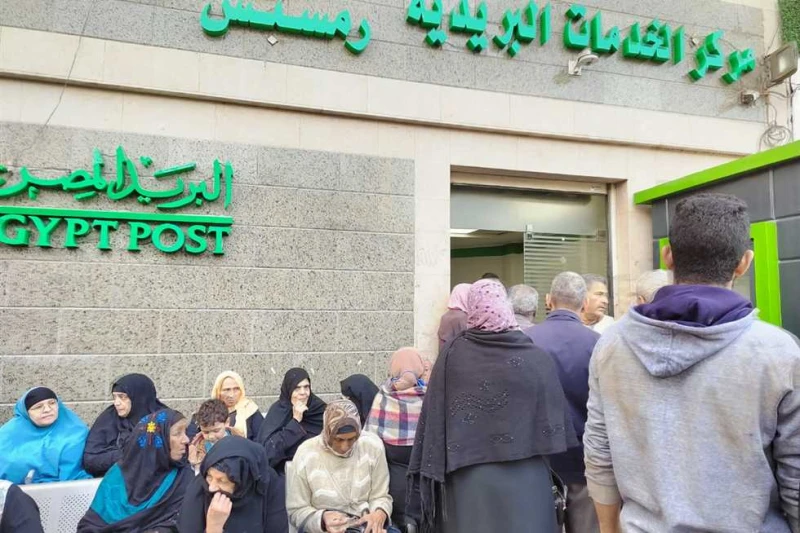 رسميا.. موعد صرف معاشات شهر سبتمبر 2024 وحقيقة الزيادة الجديدة تصرف معاشات شهر سبتمبر 2024 مع بداية الشهر الجديد، لتتصدر موعد صرف معاشات شهر سبتمبر