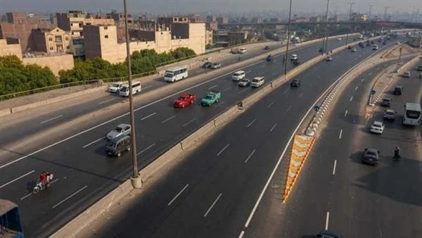 أعمال صيانة.. الطرق والكباري تكشف سبب تحصيل رسم مرور بطريق رافد جمصة أصدرت الهيئة العامة للطرق والكباري بيانا إعلاميا بشأن ما تم تداوله عبر عدد من وسائل التواصل الاجتماعي حول تضرر 