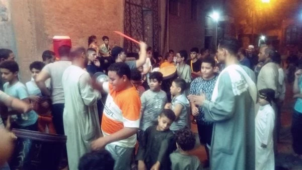 الطرق الصوفية تختتم احتفالاتها بمولد الشيخ عبدالكريم باطة في القليوبية.. صورتختتم اليوم الطرق الصوفية الاحتفال بمولد الشيخ عبدالكريم باطة بمدينة