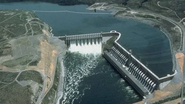 تحليل الأشجار وزيادة الزلازل... خبير يكشف التأثيرات البيئية للتخزين الخامس لسد النهضةتظل أزمة سد النهضة التي تمتد منذ سنوات عديدة في التفاقم خاصة مع