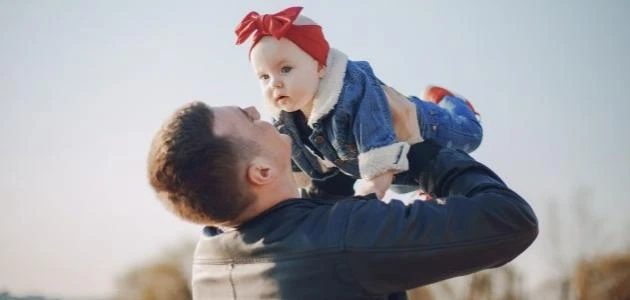 أجمل ما قيل في حب الأبناء.. كلمات جميلة قيلت في حب الأبناء يوجد عدد من المشاعر الراقية التى تكمن بداخل الأب والأم لأبنائهم ، وسوف نوضح أجمل ما قيل في حب الأبناء و كلمات جميلة قيلت