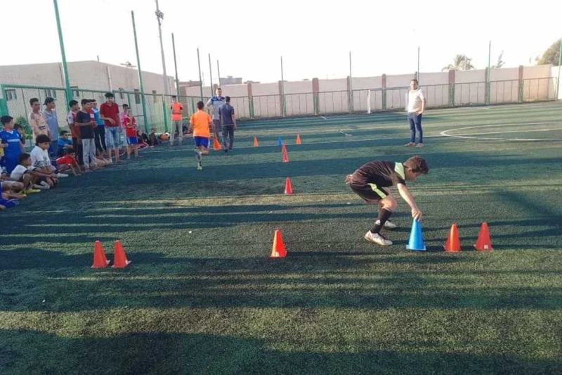 انطلاق فعاليات المسابقة الرياضية في اللياقة البدنية بمطوبس ضمن صيف شبابنا انطلقت اليوم السبت المسابقة الرياضية في اللياقة البدنية للشباب ب مركز شباب