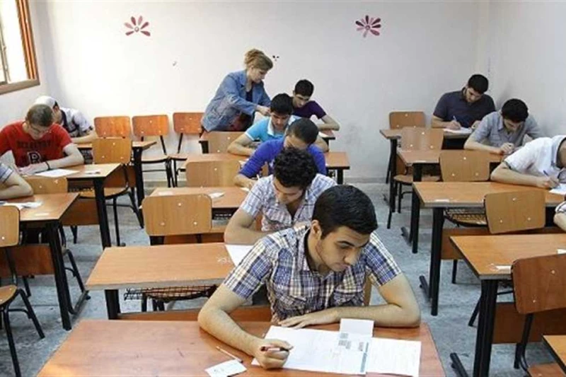 اليوم.. طلاب الدور الثاني بالثانوية العامة يؤدون امتحان الجبر والهندسة الفراغية يؤدي، اليوم، طلاب الدور الثاني بالثانوية العامة، امتحان مادة الجبر