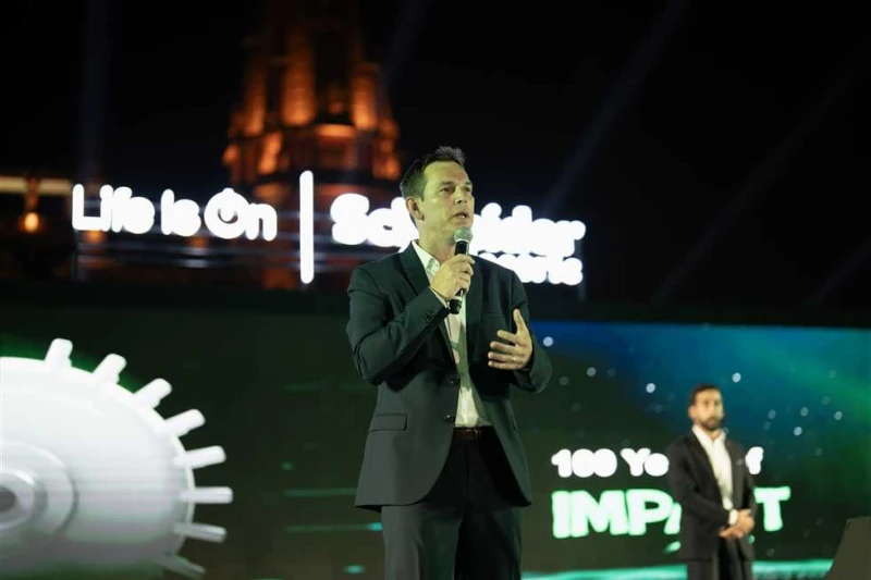 شنايدر إلكتريك تحتفل ب 100 عام من التأثير الإيجابي بمنتجها الكونتاكتور وتستعرض دوره في الاستدامة والابتكار بقطاع الطاقة احتفلت شنايدر إلكتريك، الشركة الرائدة في مجال التحول الرقمي 