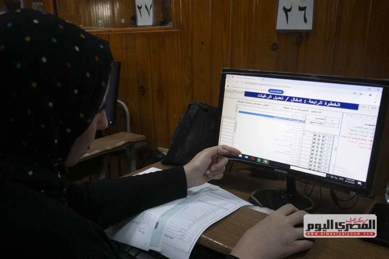 نشرة أفاق عربية من المنيا: الجامعة تستقبل الطلاب لتسجيل رغبات التنسيق.. وتطوير الأماكن الأثرية يرصد أفاق عربية في نشرته الإخبارية التي يقدمها لقرائه