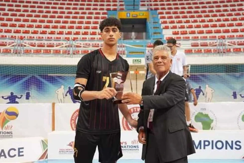 حصول لاعب سموحة على لقب بطل العالم للإنقاذ والمركز الأول بسباق 90 متر تتابع ببطولة أستراليا (صور) حقق لاعبو نادى سموحة الرياضى الاجتماعى فى الاسكندرية، نتائج مشرفة فى بطولة الأمم ا