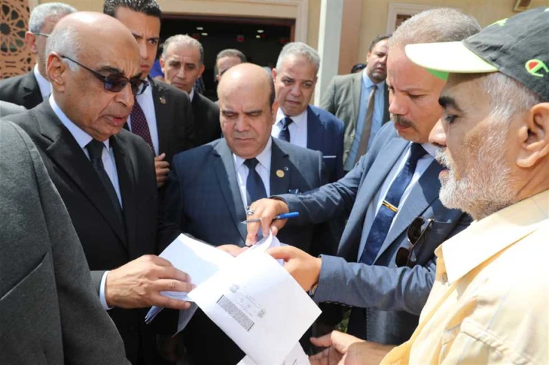 وزير العدل يتفقد أعمال رفع كفاءة مجمع محاكم دمنهور ومقر محكمة شمال الابتدائية تفقد المستشار عدنان فنجري، وزير العدل، اليوم الخميس، مبنى مجمع محاكم