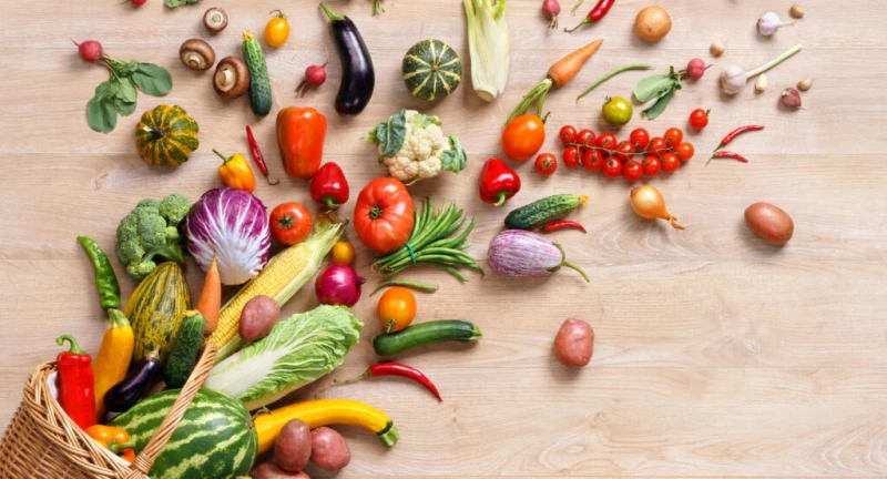 خضروات مضرة في الصيف .. تجنب تناولهانستعرض قائمة بأبرز الخضروات التي قد لا تكون الخيار الأفضل أثناء الطقس الحار في الصيف، وفقا لما ذكره موقع .خضروات