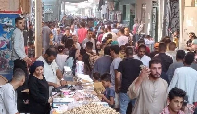 وسط إقبال كبير من المسلمين.. اختتام مولد السيدة العذراء بدير الجرنوس في المنيا منوعات الاسبوع منوعات الاسبوع، وسط إقبال كبير من المسلمين اختتام مولد