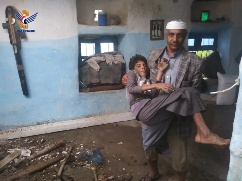 حجةوكالة الصحافة اليمنية توفي شخصان وأصيب ثلاثة آخرون اليوم في محافظة حجة بصواعق رعدية وتهدم منازل جراء الأمطار الغزيرة. وأوضح رئيس غرفة عمليات الطوارئ في المحافظة الدكتور عبدالرحم