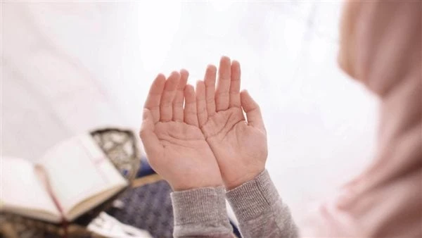 يستجيب الله فيها لمن دعاه.. متى تبتدئ ساعة الجمعة ومتى تنتهي؟يكثر البحث عن ساعة الاستجابة يوم الجمعة، حيث في يوم الجمعة ساعة يستجيب الله فيها لمن