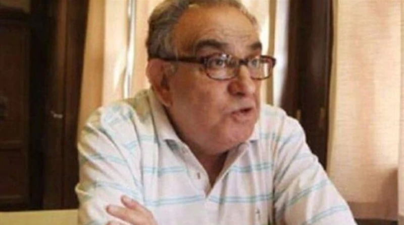 زوجة عاطف بشاي تكشف آخر تطورات حالته الصحية (خاص) كشفت ماري زوجة السينارسيت عاطف بشاي، أخر تطورات حالته الصحية ، لافته أنه ما يزال قاقدا للوعي، وتحت