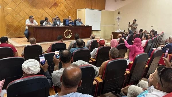 البيئة: إعداد المخطط العام لمنظومة إدارة المخلفات الصلبة في المحافظاتعقدت وزارة البيئة من خلال البرنامج الوطنى لإدارة المخلفات الصلبة وجهاز تنظيم